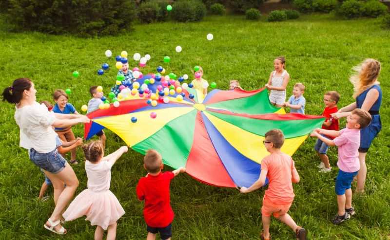 childhood Parachute Games