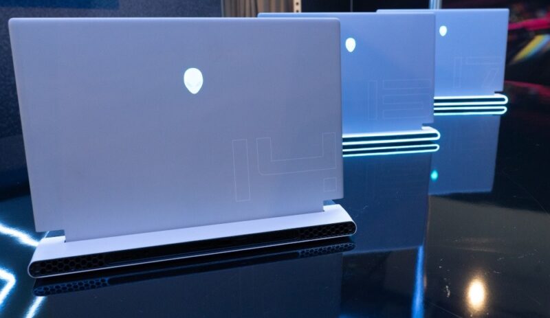 specifications of Dell Alienware