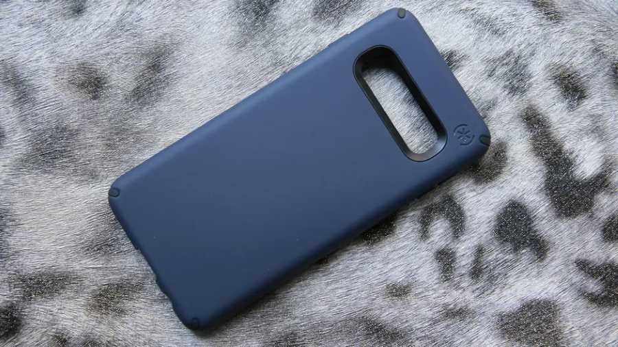 Speck Presidio Grip Galaxy S10e Case 