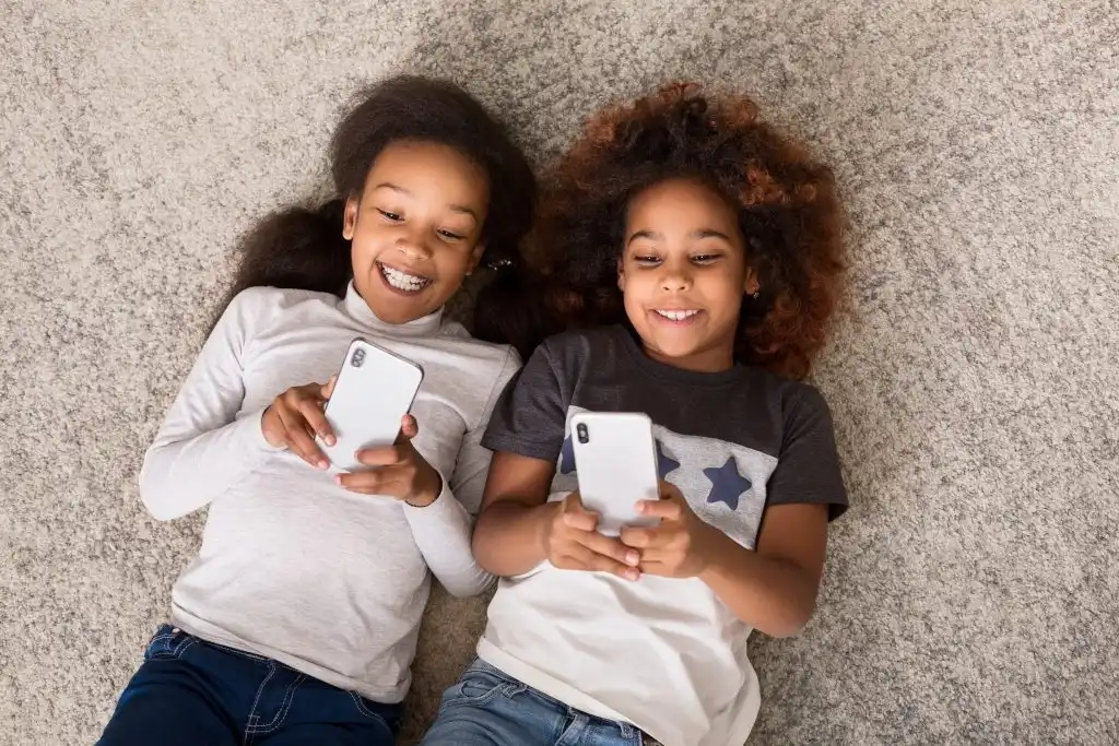 Troomi Phone Provides Safe Digital Exp for Kids