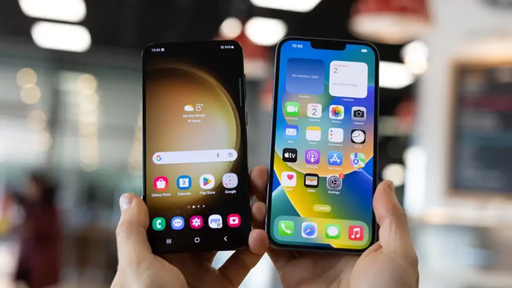 iPhone 15 Pro Max vs Galaxy S23 Ultra Display Differences