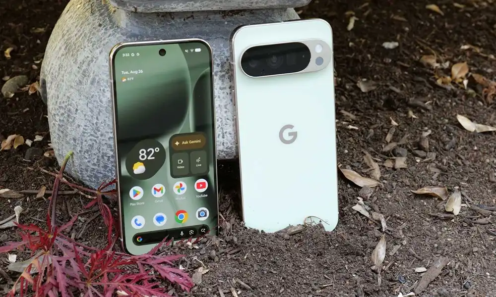 Google Pixel 10 Pro XL Design & Display
